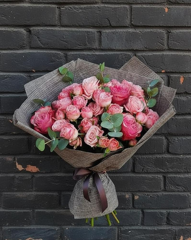 Букет цветов из: Розы во Всеволожске