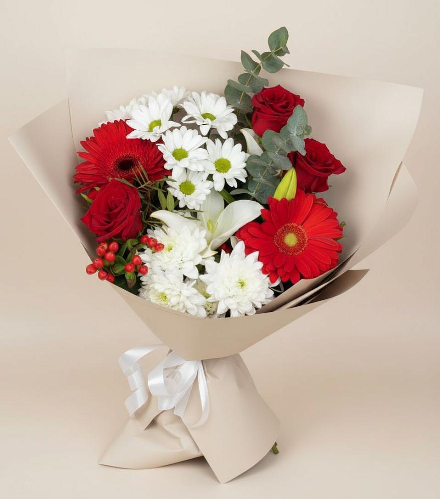 Букет цветов из: Розы, Хризантемы, Герберы и Лилии во Всеволожске