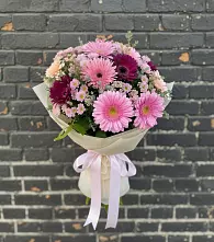 Букет цветов из:  Герберы и Хризантемы во Всеволожске
