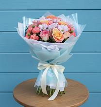 Букет цветов из:  Хризантемы и Розы во Всеволожске