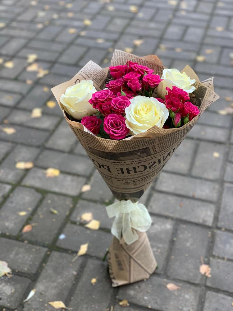 Букет цветов из: Розы во Всеволожске