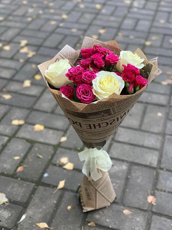 Букет цветов из: Розы во Всеволожске