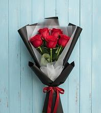 Букет цветов из:  Розы во Всеволожске