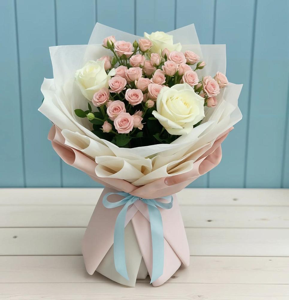 Букет цветов из: Розы во Всеволожске