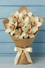 Букет цветов из:  Орхидеи и Розы во Всеволожске