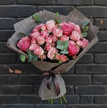 Букет цветов из:  Розы во Всеволожске