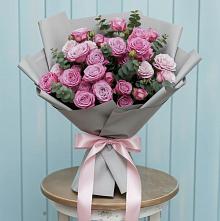 Букет цветов из:  Розы #REPLACE_PRED# Всеволожске